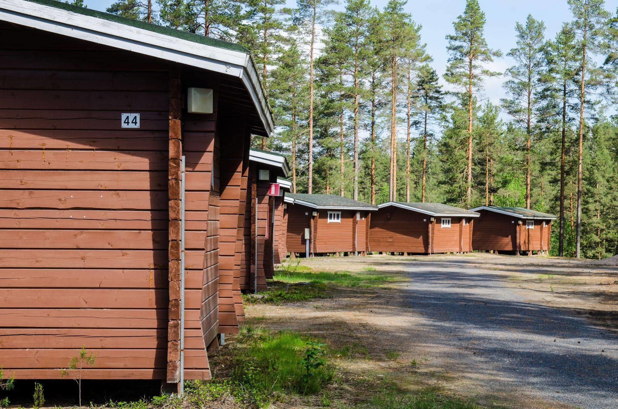 Ahvenlampi Camping Saarijärvi Zewnętrze zdjęcie