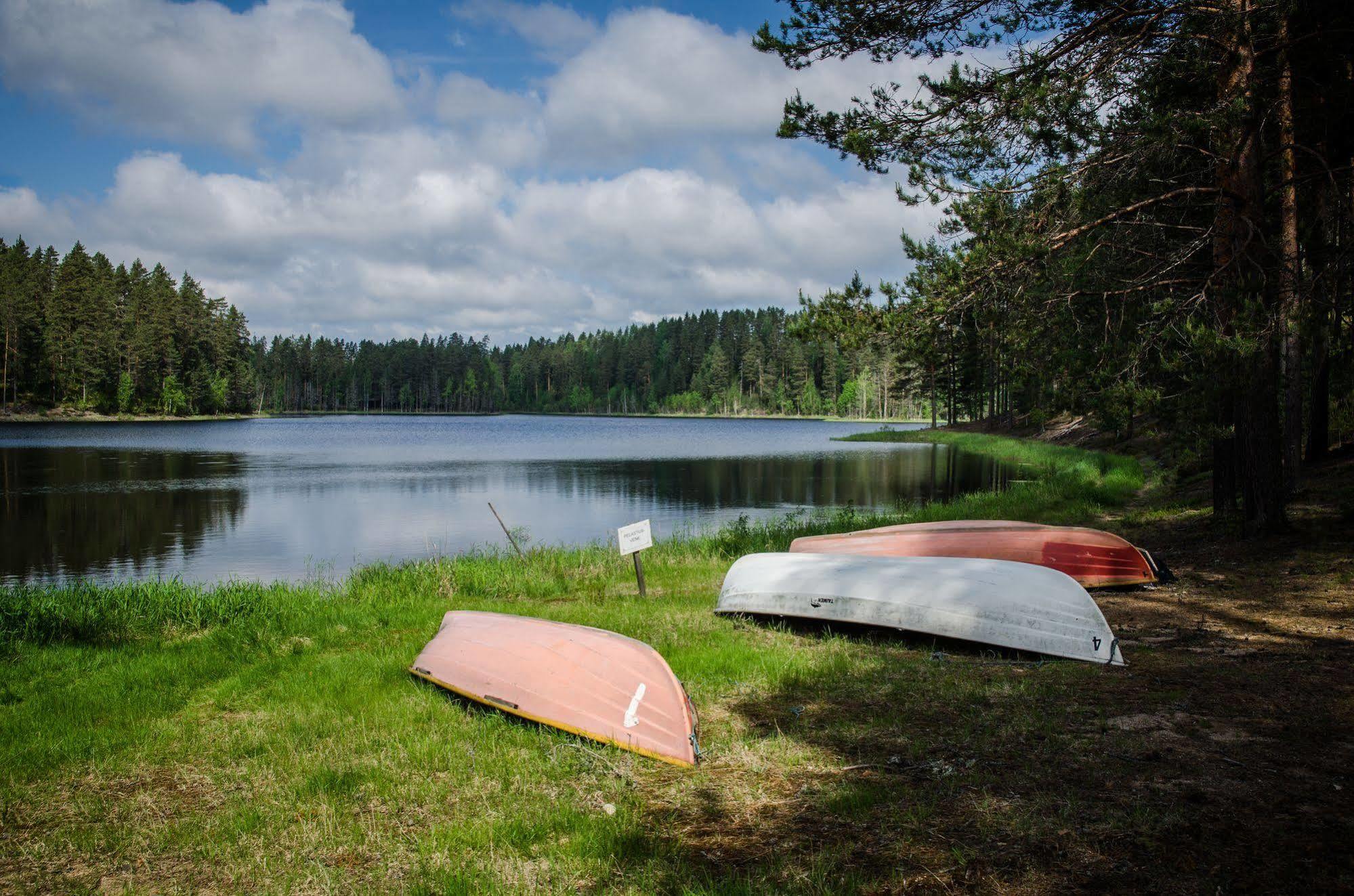 Ahvenlampi Camping Saarijärvi Zewnętrze zdjęcie