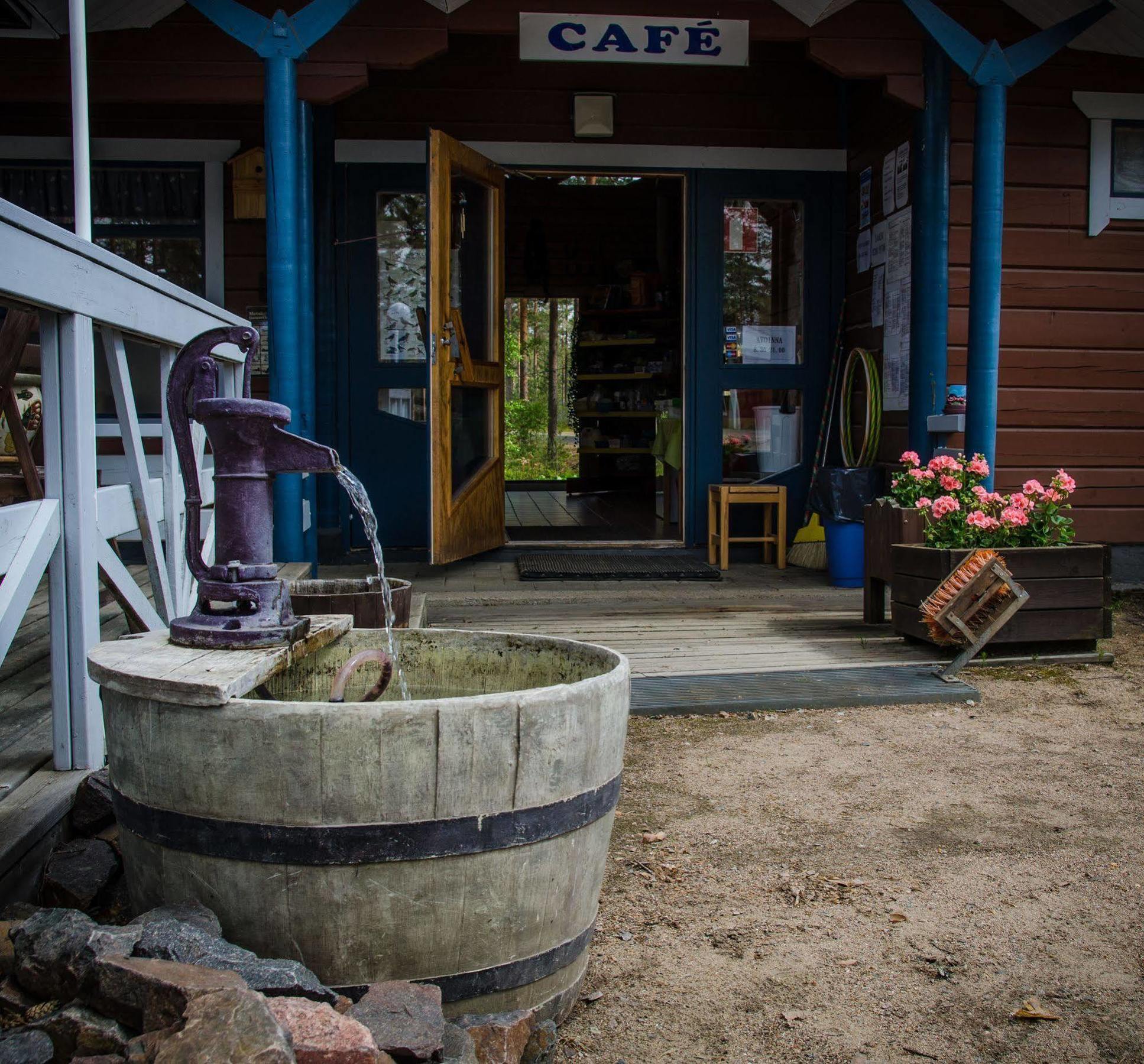 Ahvenlampi Camping Saarijärvi Zewnętrze zdjęcie