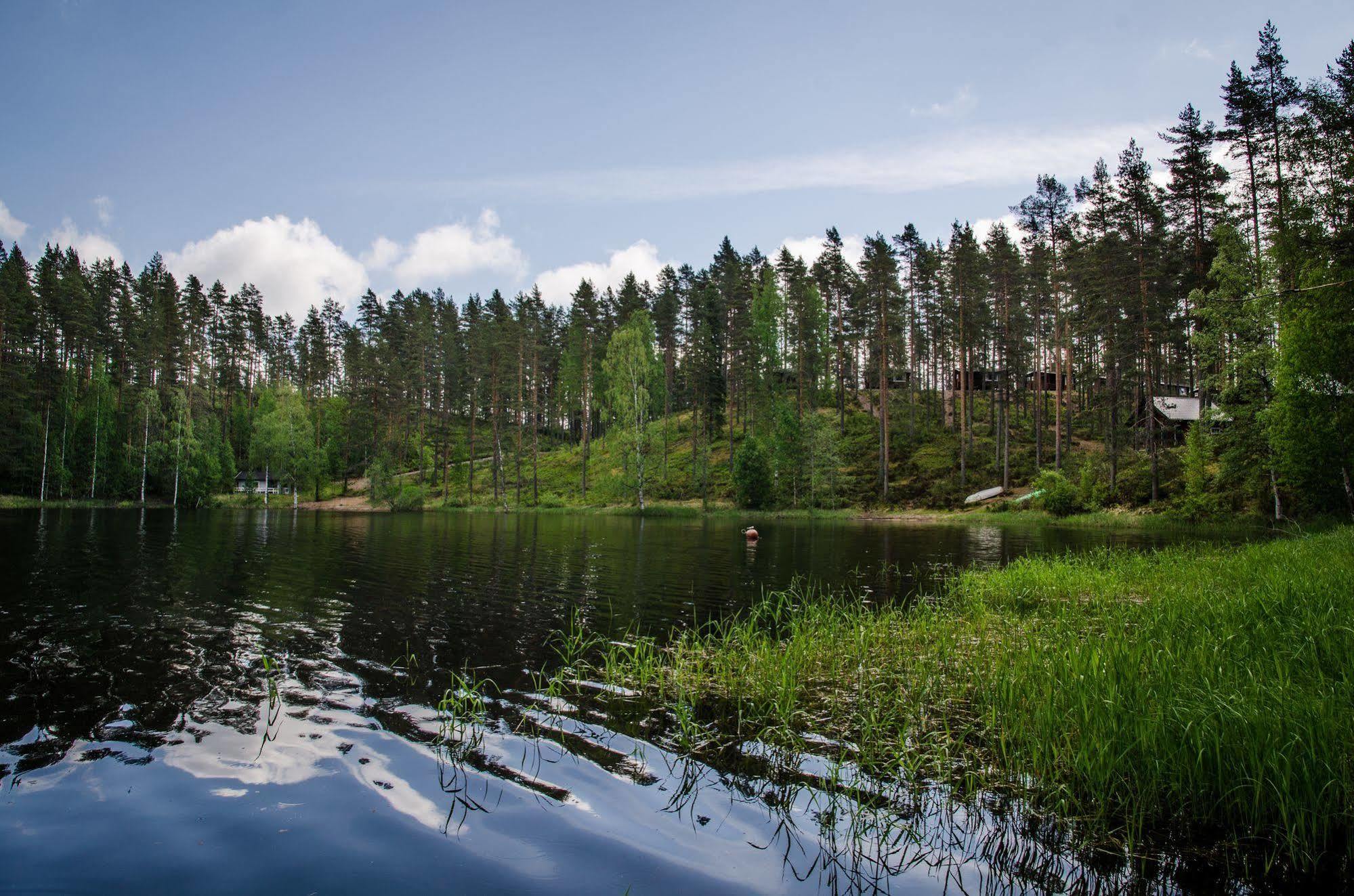 Ahvenlampi Camping Saarijärvi Zewnętrze zdjęcie